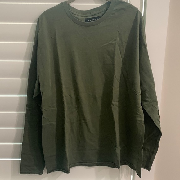 Men’s green medium Pacsun long sleeve Tee shirt - Picture 1 of 4